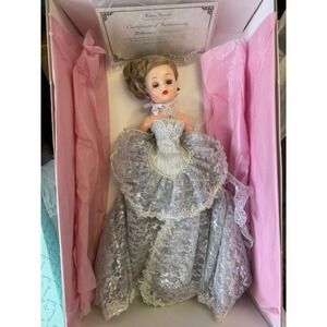 Madame‎ Alexander Millennium Spectacular Doll 2000 Limited Edition In Box